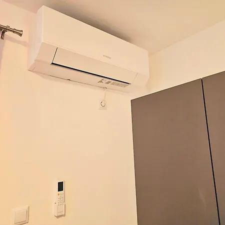 Beachfront 5br Victoria