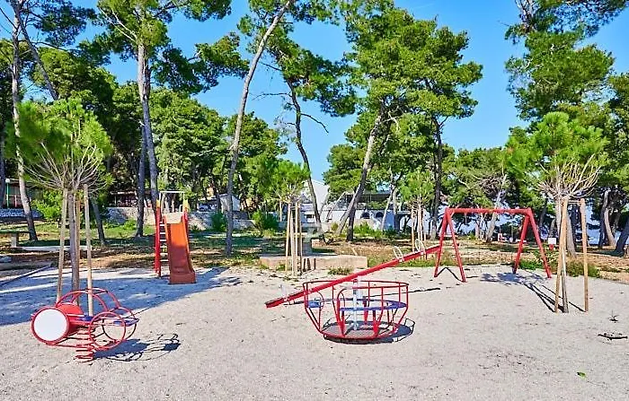 Beachfront 5br Victoria Ferienhaus