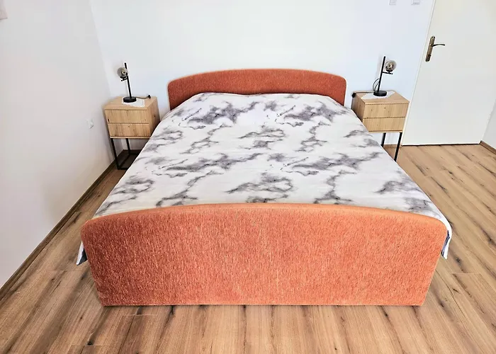 Ferienhaus Beachfront 5br Victoria Kukljica