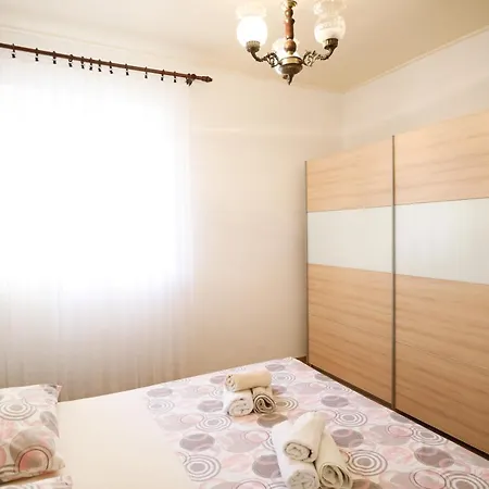 Beachfront 5br Victoria Vakantiehuis *